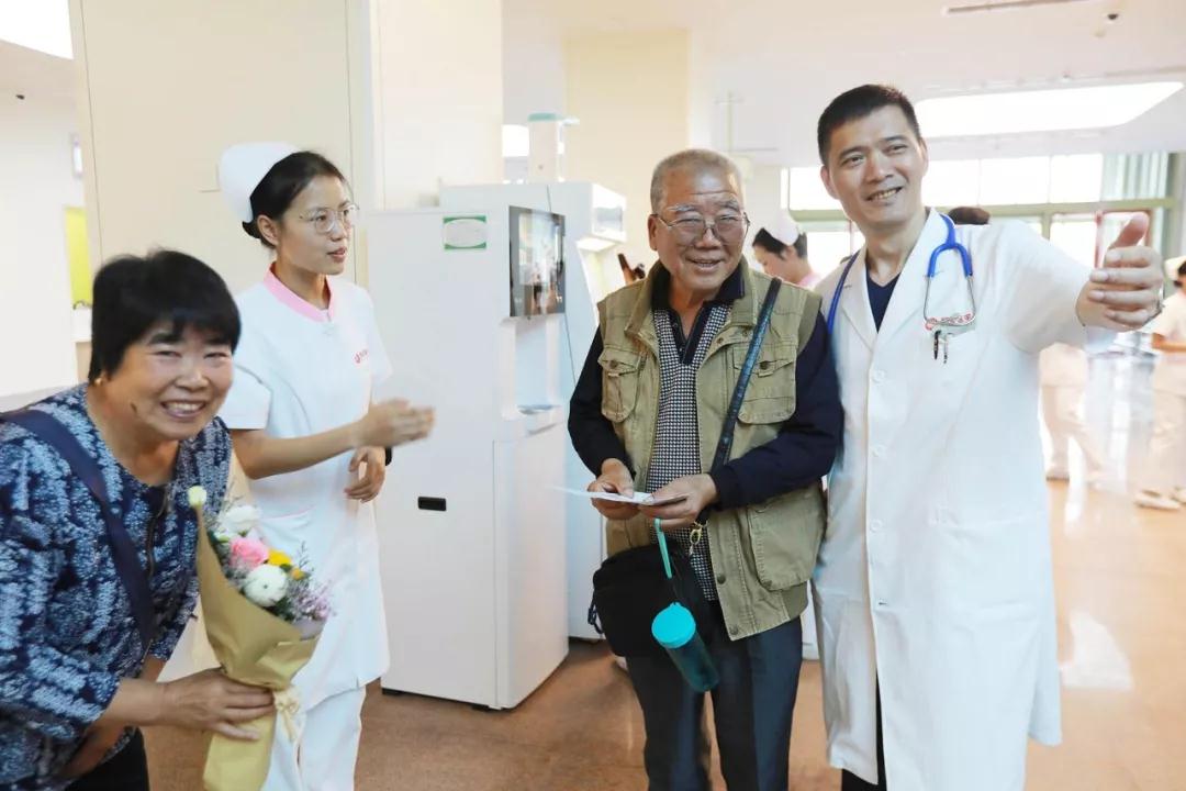 中國新聞社記者走進(jìn)西安國際醫(yī)學(xué)中心，請(qǐng)看報(bào)道