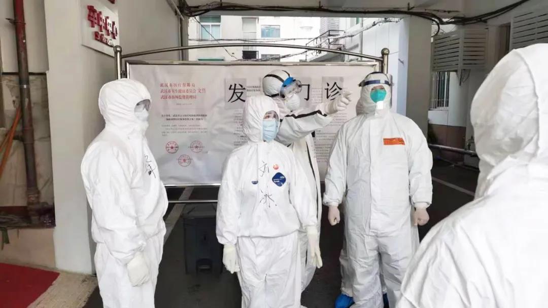 戰(zhàn)斗依然繼續(xù)，不容絲毫懈怠——記西安國際醫(yī)學中心醫(yī)院感控部主任劉冰