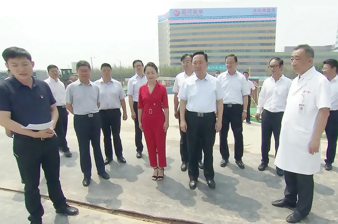 省委常委、市委書記王浩親臨西安國際醫(yī)學(xué)中心醫(yī)院檢查指導(dǎo)健康西安建設(shè)工作