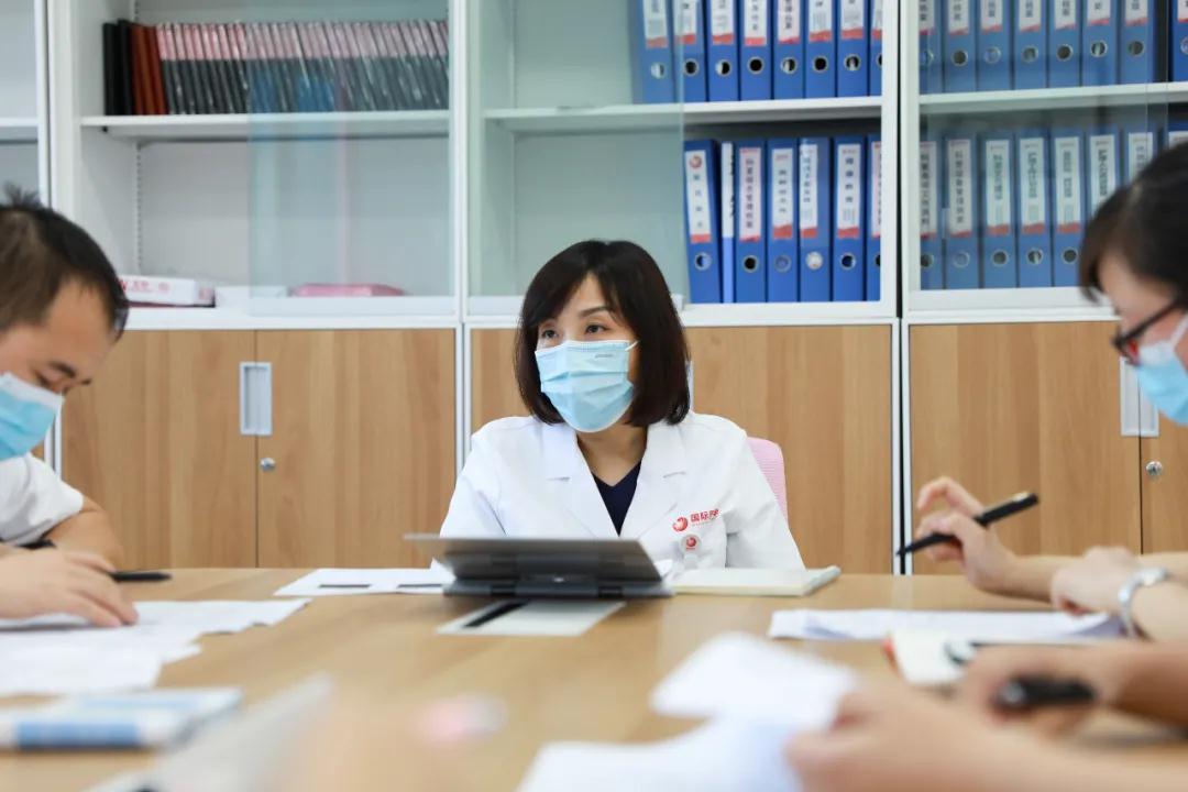 陽光網—薛妍：醫(yī)生要有溫度、有尺度、有深度