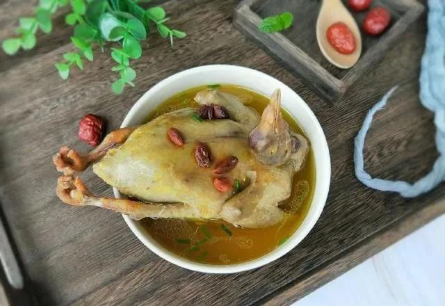 【每日一膳】雪花飄落，寒意漸濃，別錯(cuò)過這營養(yǎng)滋補(bǔ)的暖湯