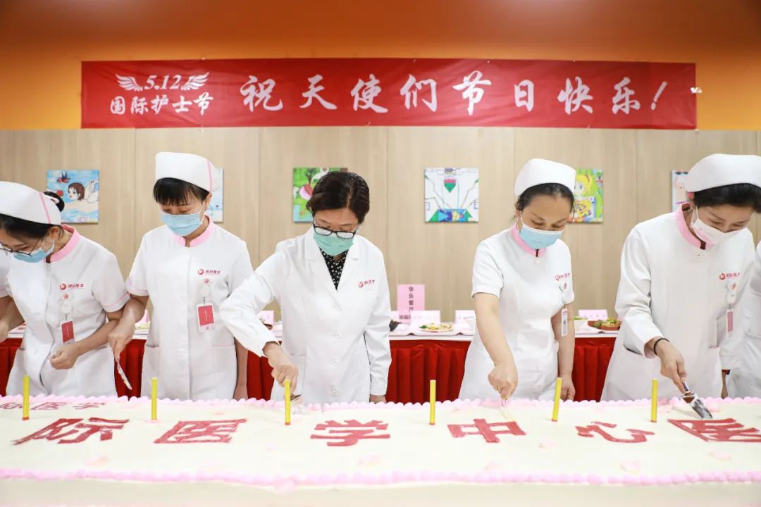 5·12國際護士節(jié)系列活動之三|今天，讓所有鮮花為她們綻放！