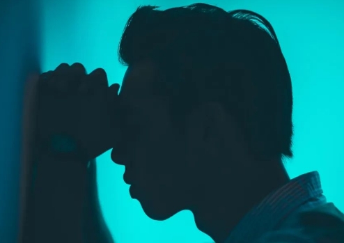 嗓子疼忍忍就過去了？這種病可能會致命！