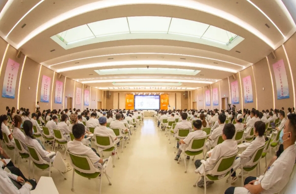 院士講堂 精彩紛呈！中國科學(xué)院竇科峰院士講授器官移植發(fā)展現(xiàn)狀