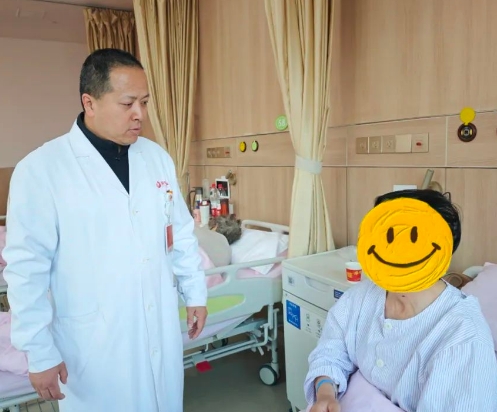 視力模糊、頭暈頭痛？專家：這項(xiàng)顱內(nèi)腫瘤檢查必不可少